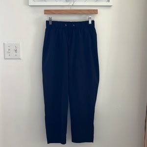 Old Navy Active Stretch Tech - Size Small